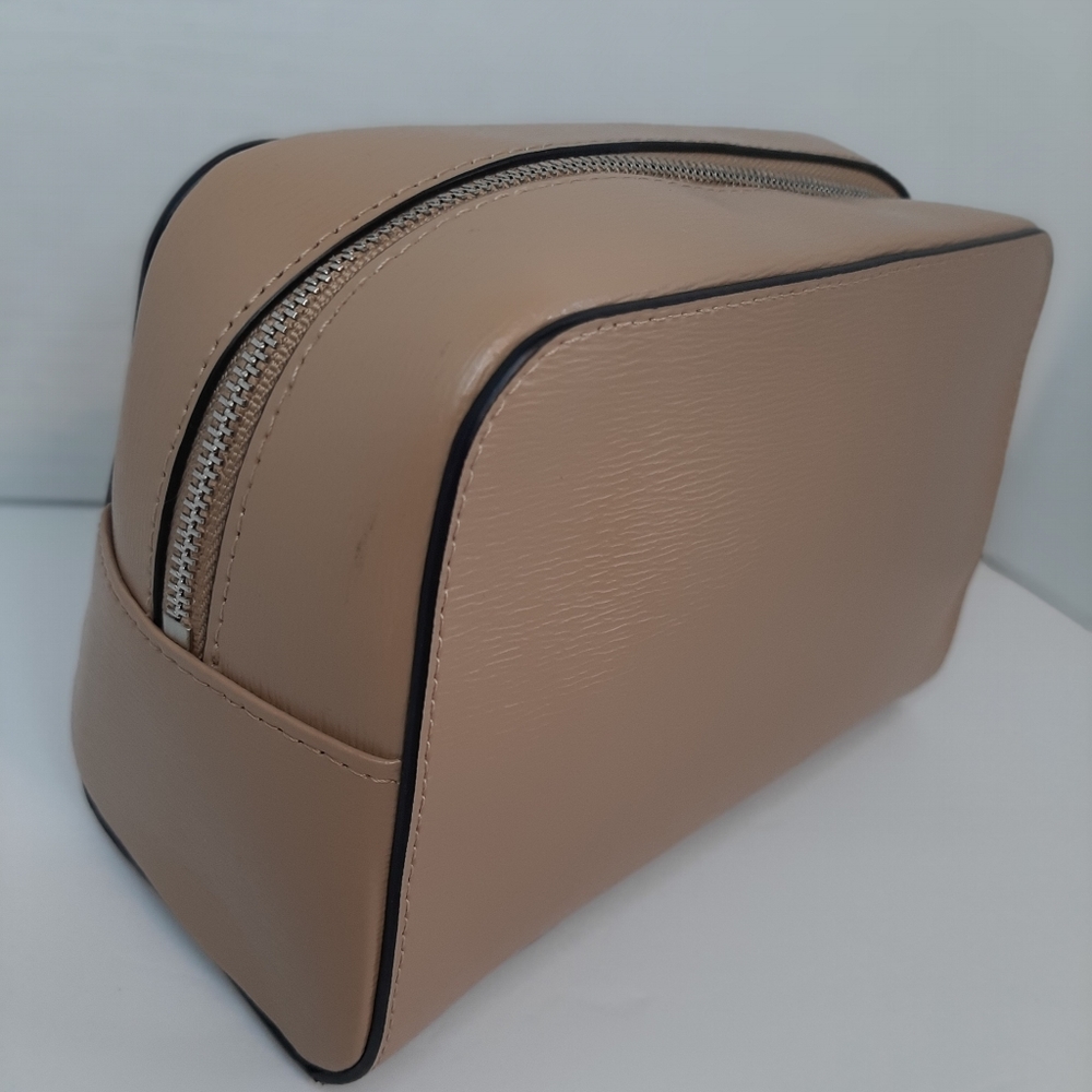 DKNY small clutch cosmetic case - Picture 3 of 9